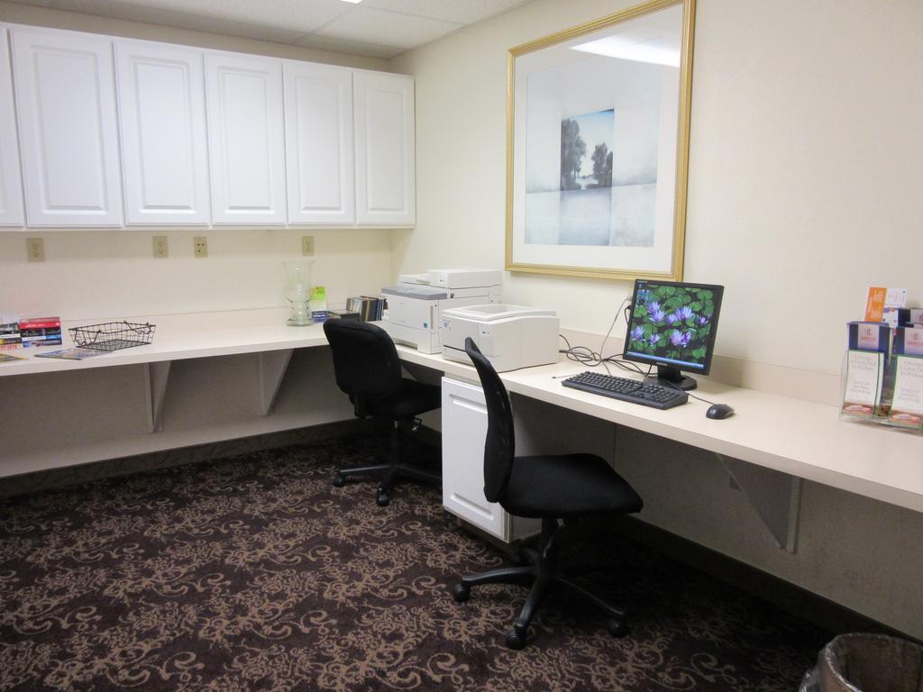 Baymont By Wyndham Wichita East Hotel Ngoại thất bức ảnh