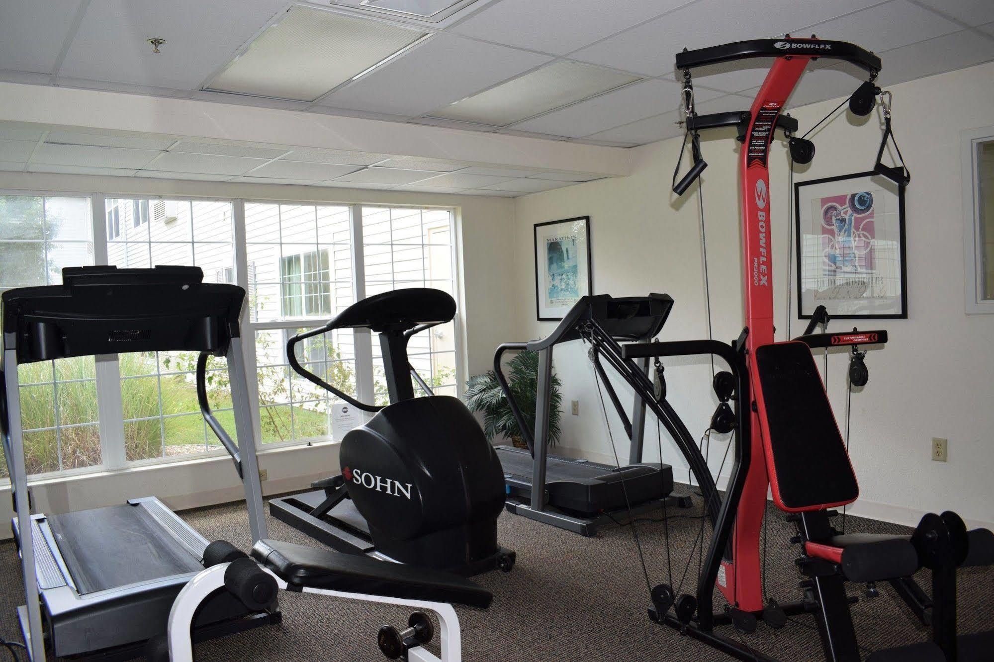 Baymont By Wyndham Wichita East Hotel Ngoại thất bức ảnh