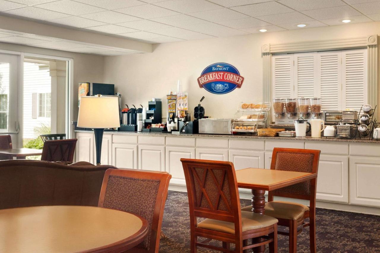 Baymont By Wyndham Wichita East Hotel Ngoại thất bức ảnh