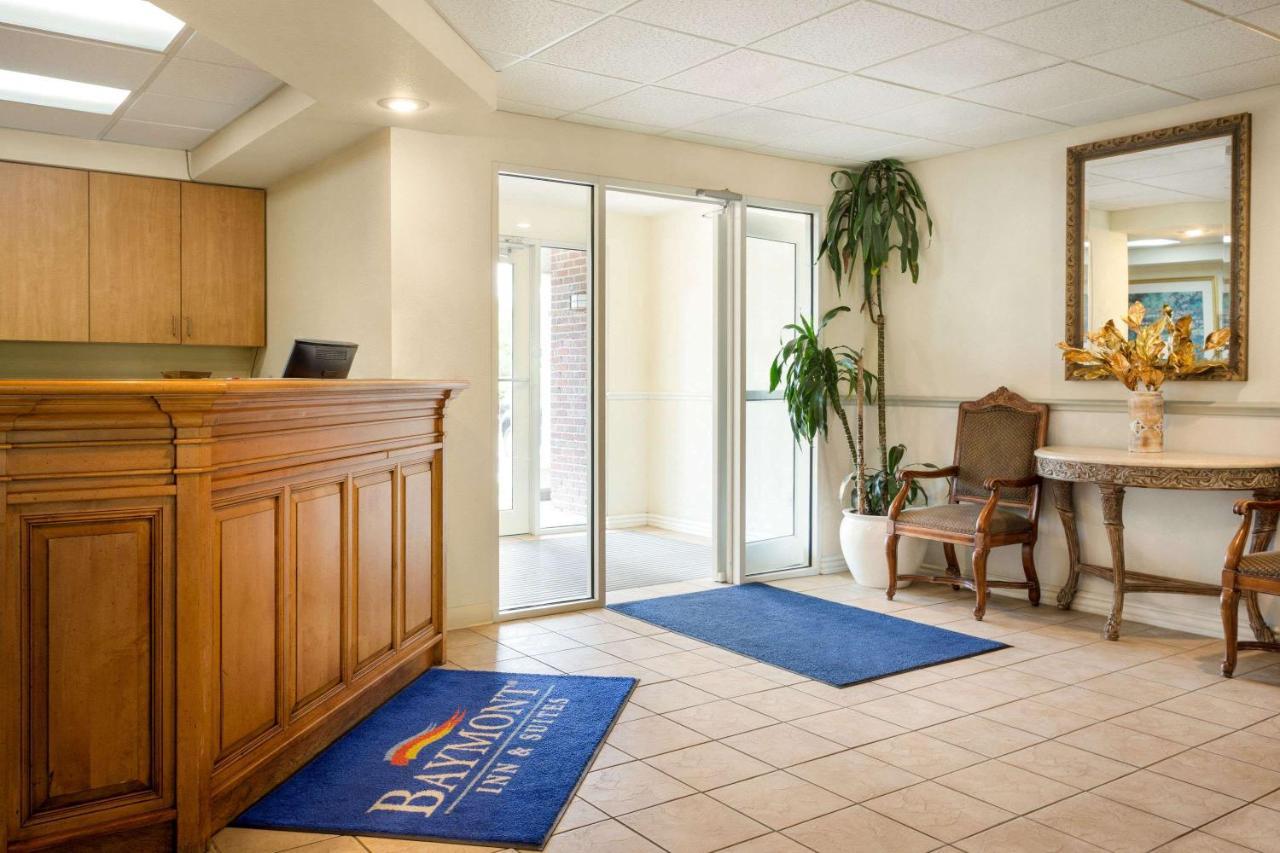 Baymont By Wyndham Wichita East Hotel Ngoại thất bức ảnh