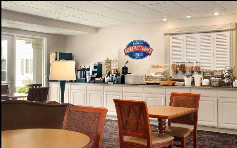 Baymont By Wyndham Wichita East Hotel Ngoại thất bức ảnh